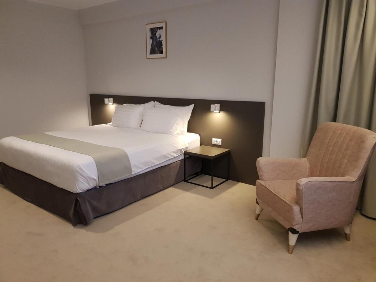 Novo Boutique Hotel Râmnicu Vâlcea Eksteriør billede